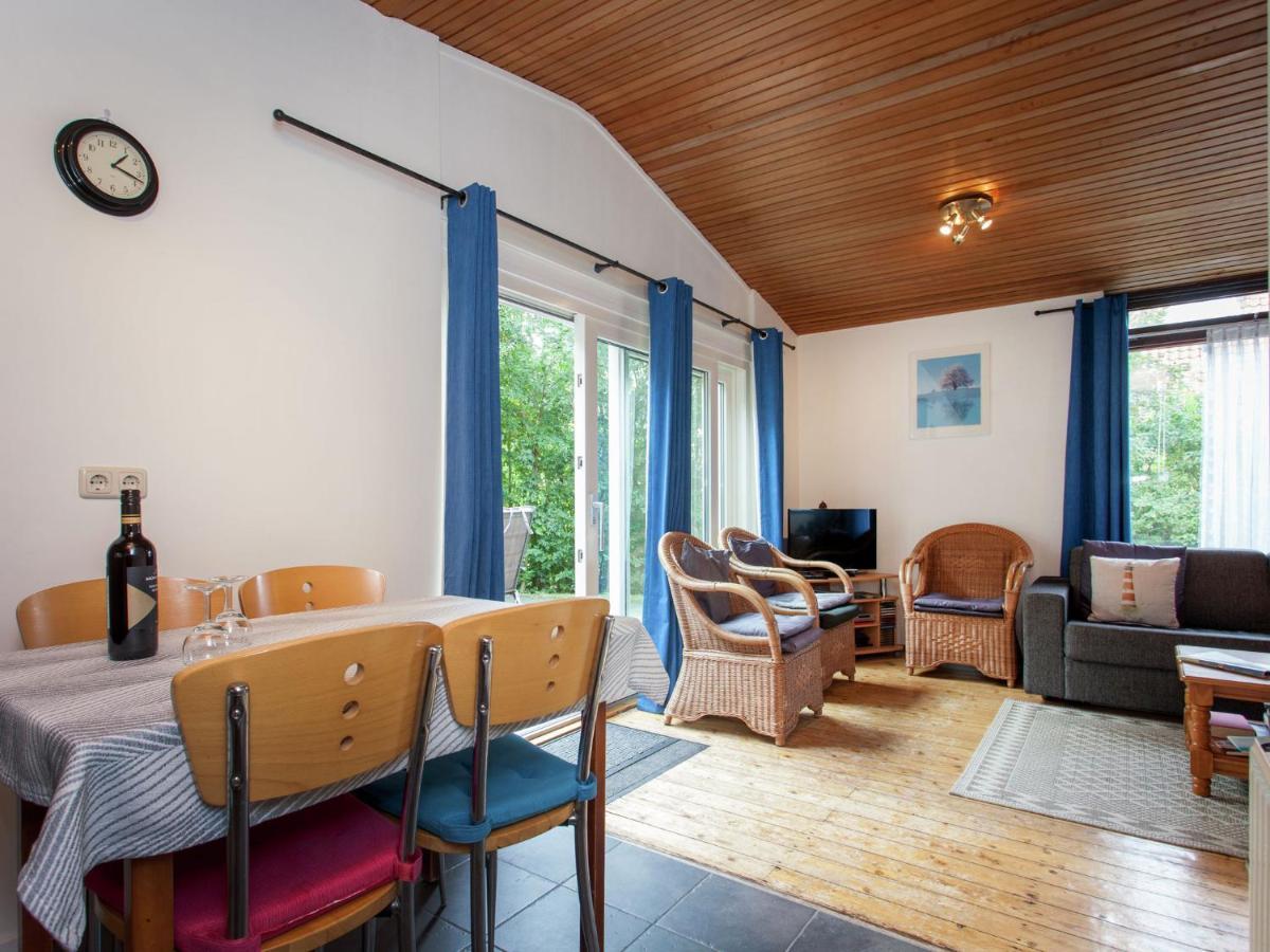 Bungalow In Nes On Ameland With Spacious Terrace Exterior photo